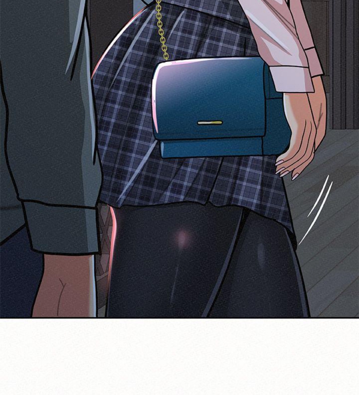 Reporting For Duty Ma’Am Chapter 18 image 2